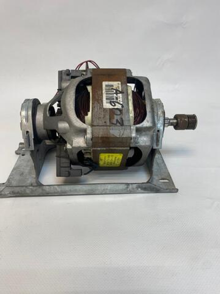 198 Двигатель стиральной машины Bosch (с вертикальной загрузкой) 145314 б/у - 7 контактов