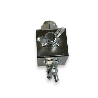 Адаптер для крепления фермовых конструкций на стойки