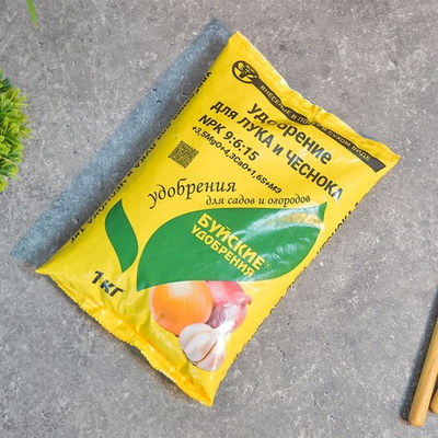 Удобрение для Лука и чеснока 1кг Буйские удобрения