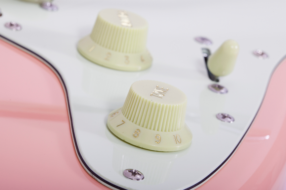 Schecter NICK JOHNSTON TRAD-SSS ATOMIC CORAL