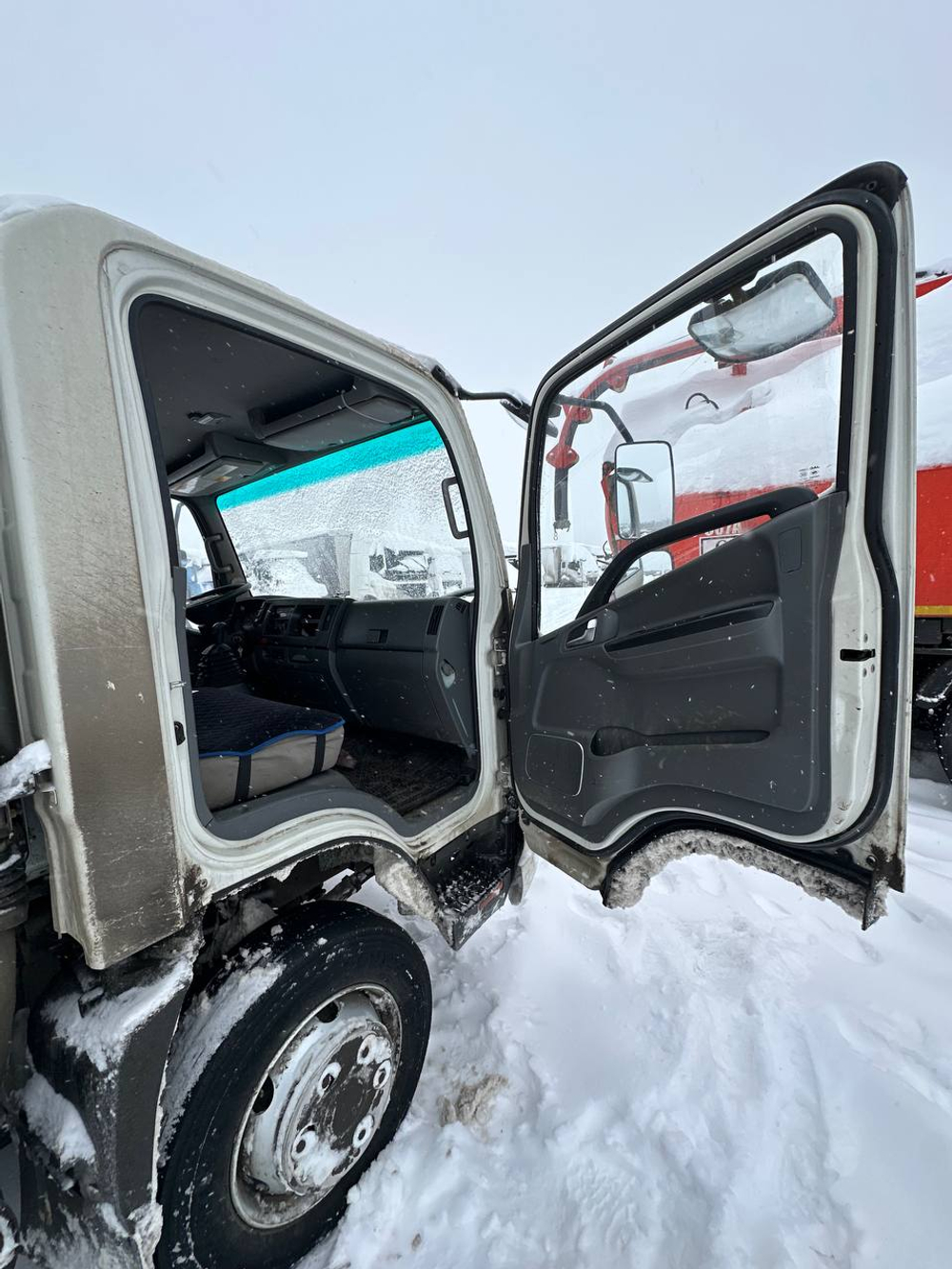 ТТМ-Центр АБ-71* на шасси JAC N90 Бортовой с КМУ АБ-71AALJ (Дизельный, 3,8 л, 152 л.с., МТ)