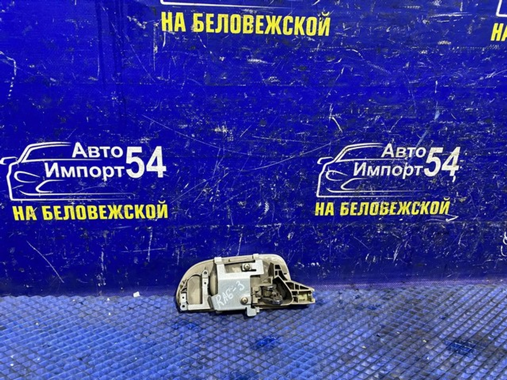 Ручка двери передней левой салонная Honda ODYSSEY 2001