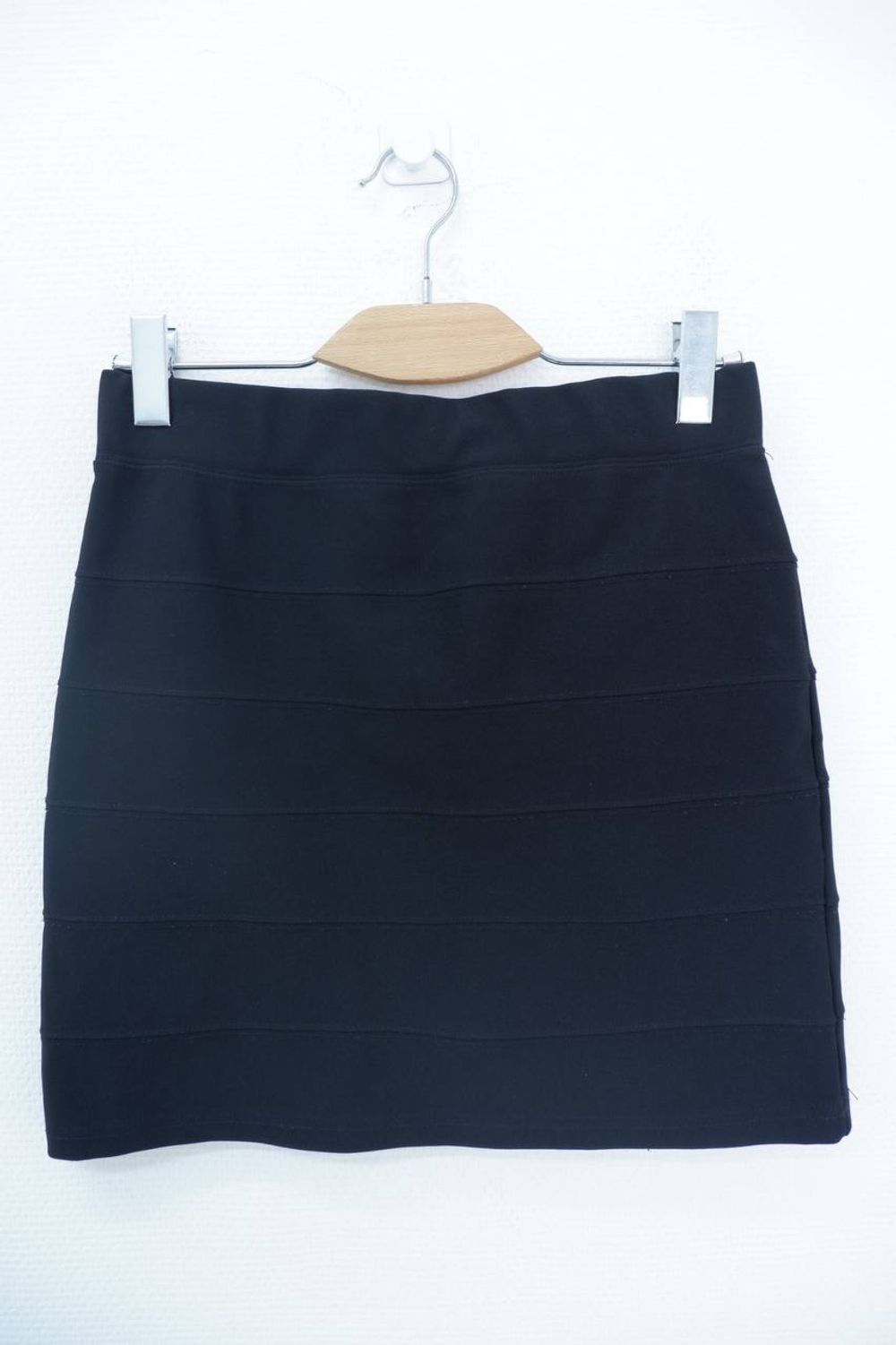 Юбка Janina практичная 42 размер