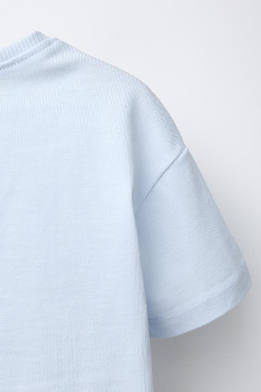 ZARA ФУТБОЛКА С ГЛАДКОЙ ВЫШИВКОЙ, ГОЛУБОЙ