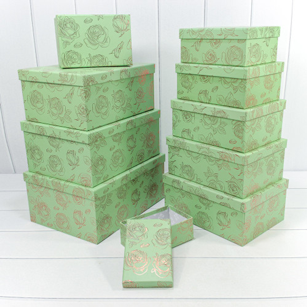 Коробка 34х26х15.3 см Набор 10 шт "Розы" с тиснением (Зеленый)