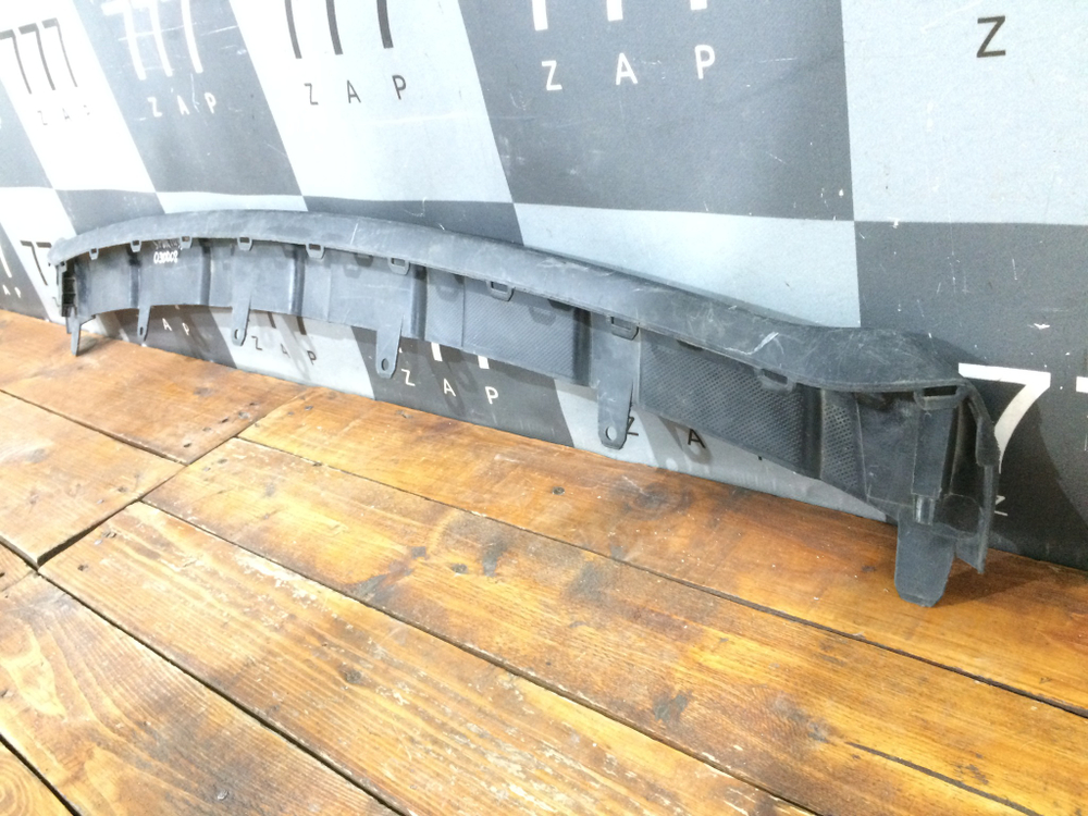 Накладка переднего бампера Kia Sportage 4 (QL) 16-18 Б/У Оригинал 86565F1000