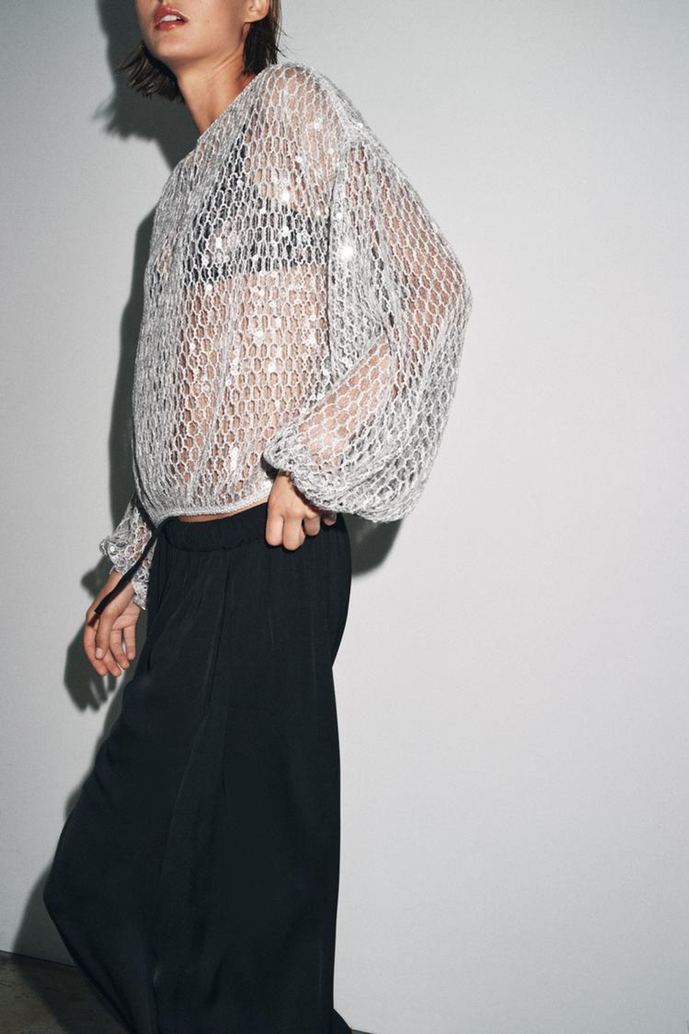 ZARA ТОП С БЛЕСТКАМИ ИЗ КОЛЛЕКЦИИ ZW, СЕРЕБРИСТЫЙ