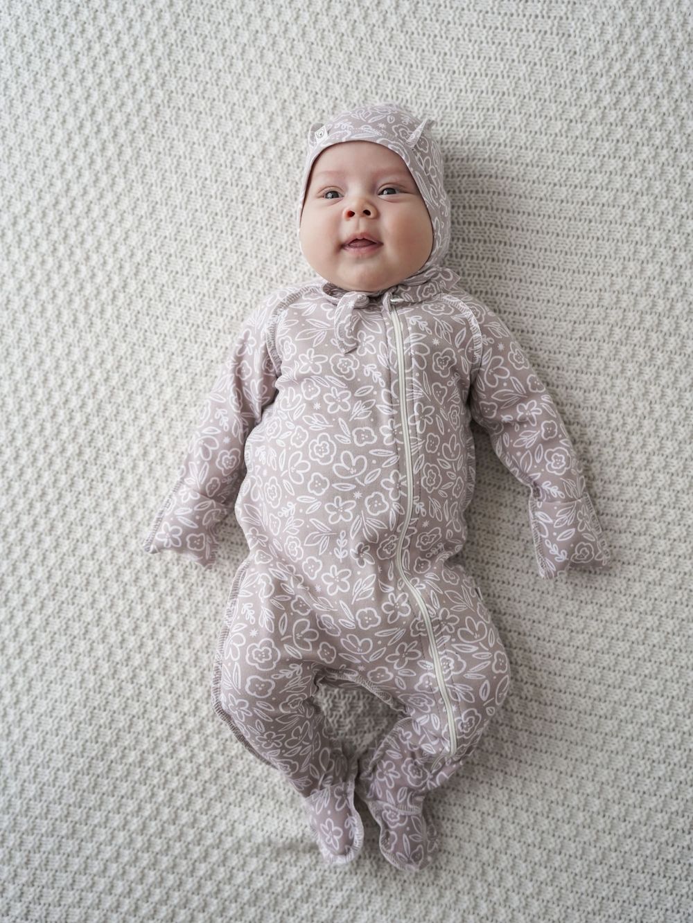 Чепчик "Цветочный вальс" 0+