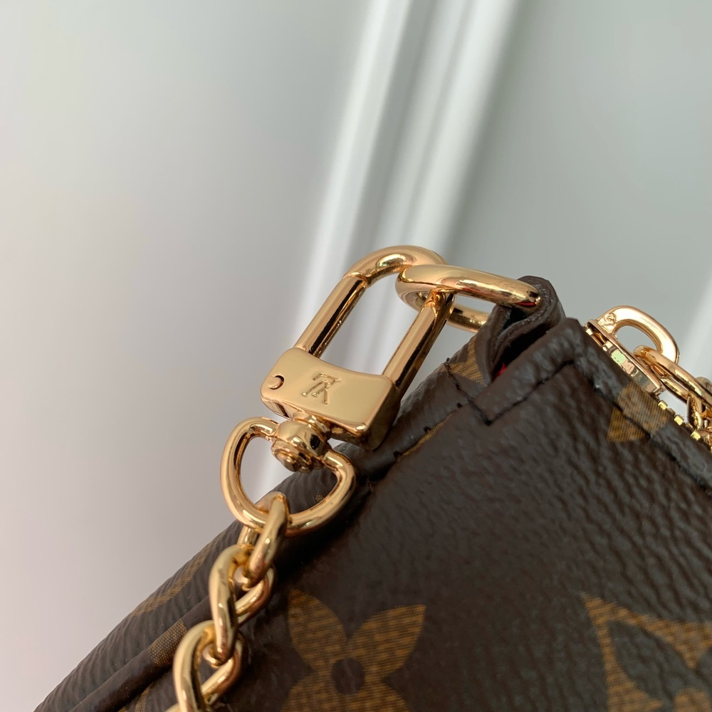 Louis Vuitton Mini Pochette Accessoires