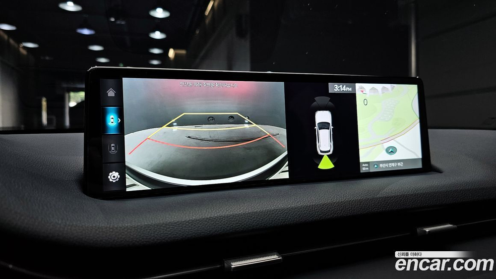 Genesis GV70 2.5T Бензин 2WD (12.2021)