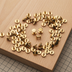 Винт ременной закругленный из латуни, диаметр 10 мм