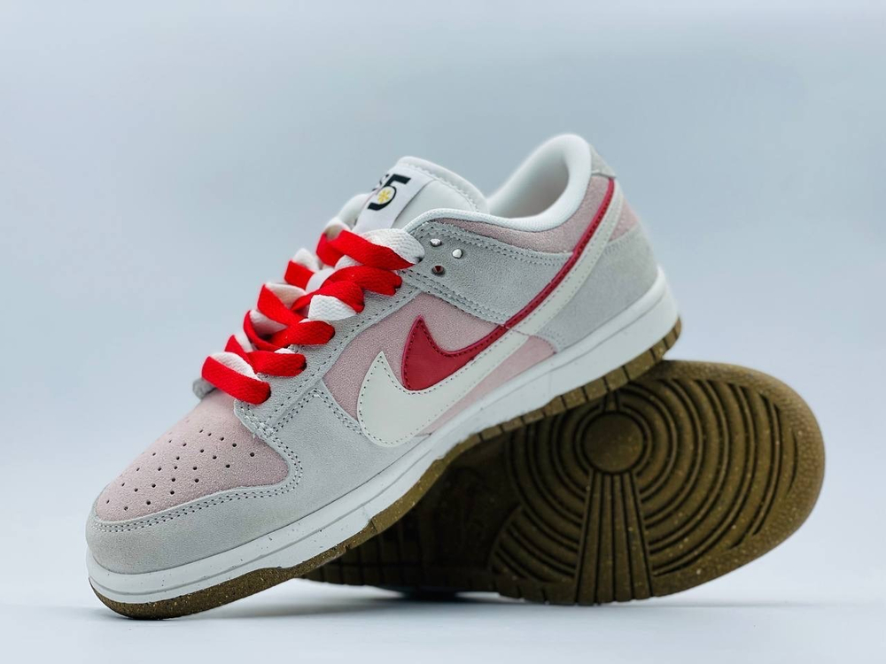 Кроссовки женские Nike Dunk Low Year of the Rabbit Release Details