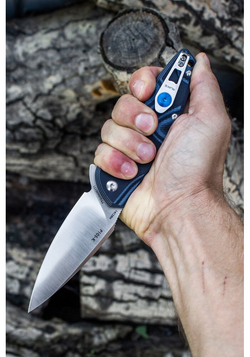 Нож Ruike Fang P105 черно-синий, P105-Q