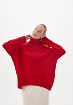 Свитер с высоким воротом