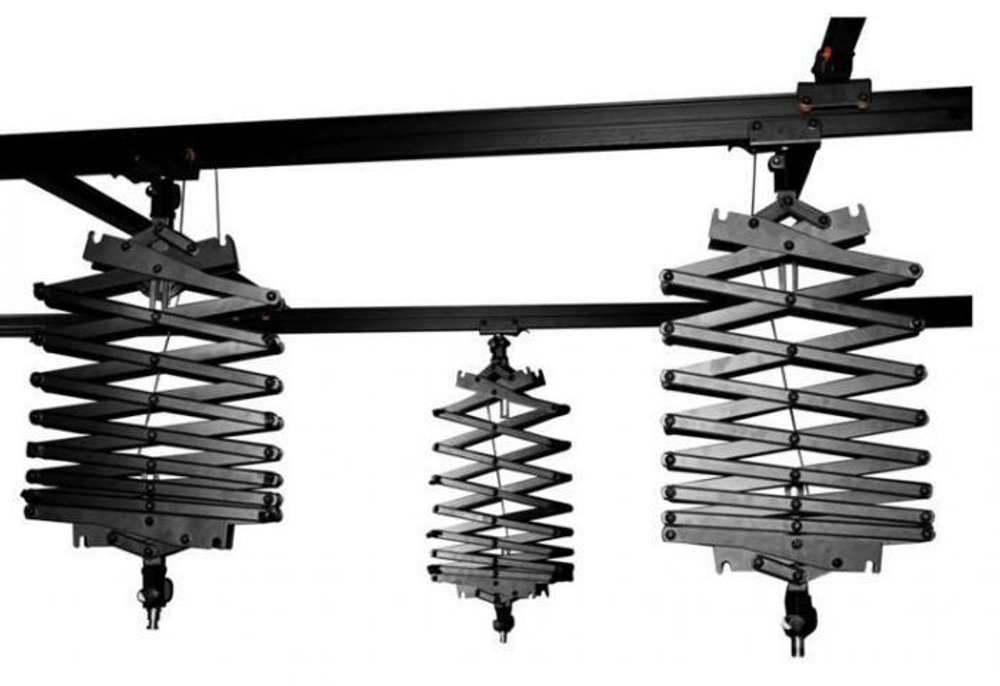 Подвесная потолочная система крепления FST TR-01 для стационарных фотостудий, 3 пантографа