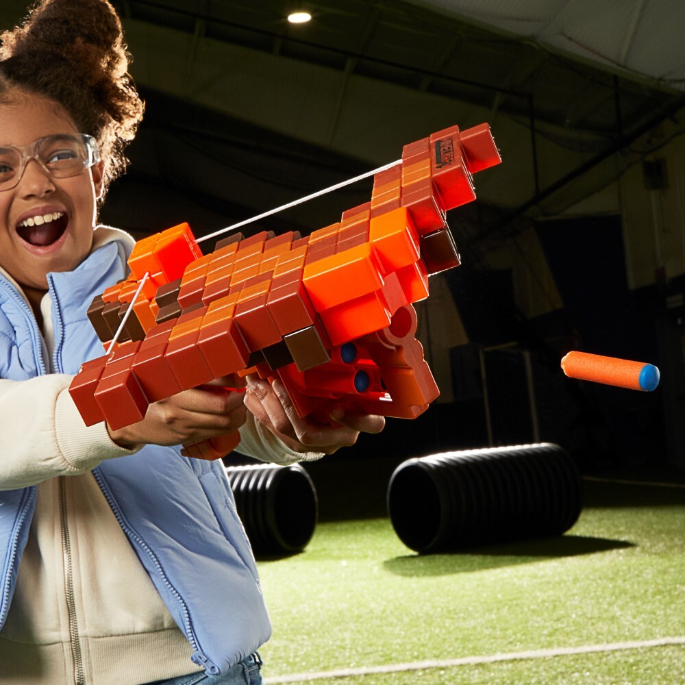 Hasbro Nerf - Minecraft Pillager's Crossbow launcher арбалет + стрелы G0315 / артикул   G0315  / GTIN 5010996262042