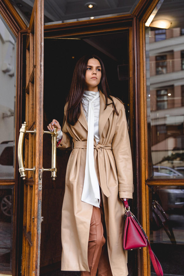 Тренч кожаный сгущенка