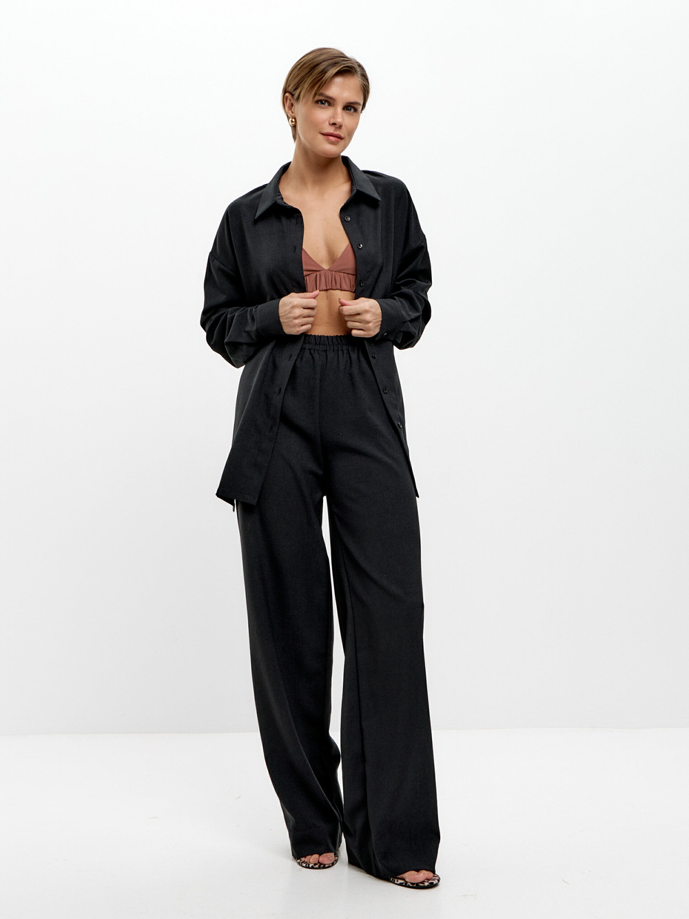 Черная рубашка Микадо