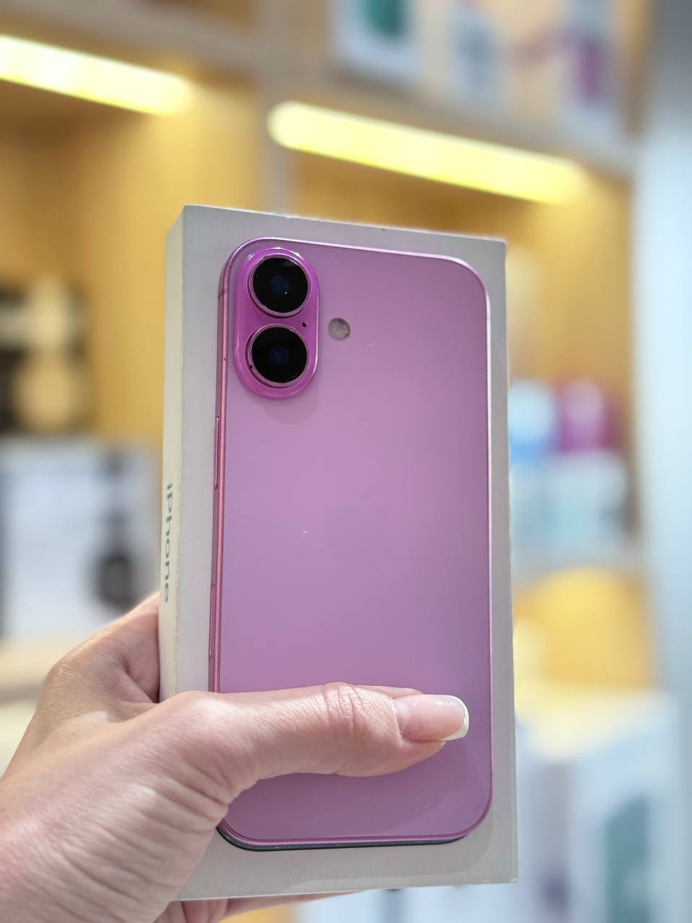 Apple iPhone 16 256Gb БУ Розовый