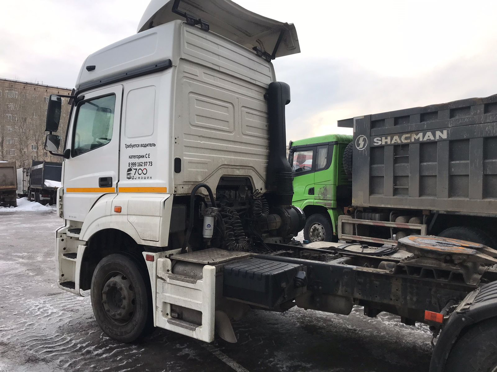 КамАЗ 5490 4x2 Седельный тягач 5490-S5 (Дизель/Газ, 12,0 л, 401 л.с., МТ)
