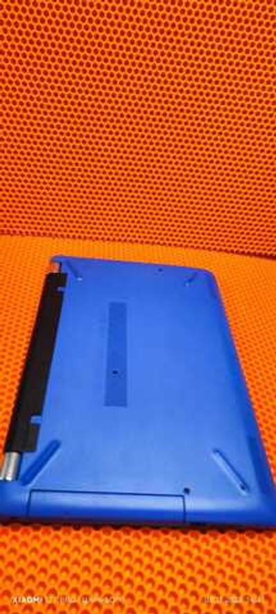 Ноутбук HP ryl6723de