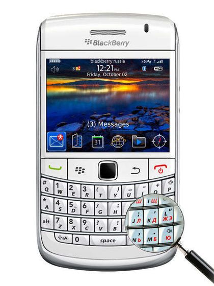 BlackBerry Bold 9780 белый
