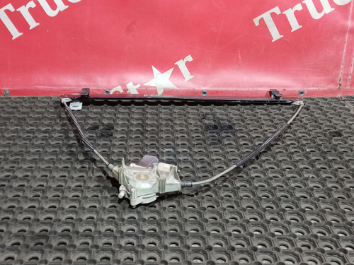 Стеклоподъемник правый