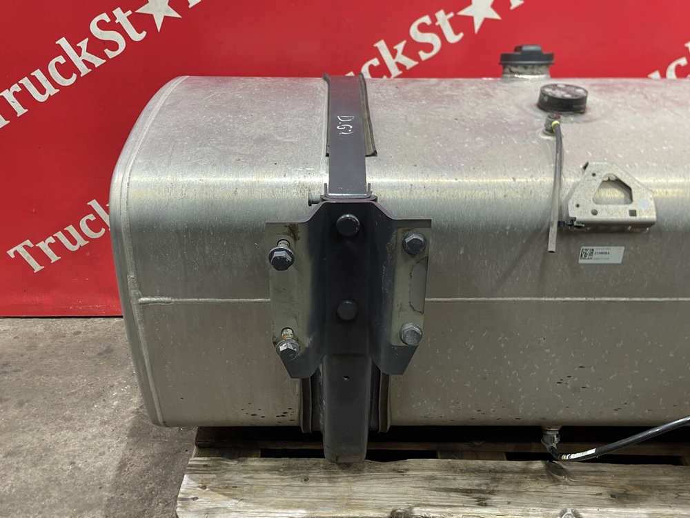 Бак топливный 620L 2023г.