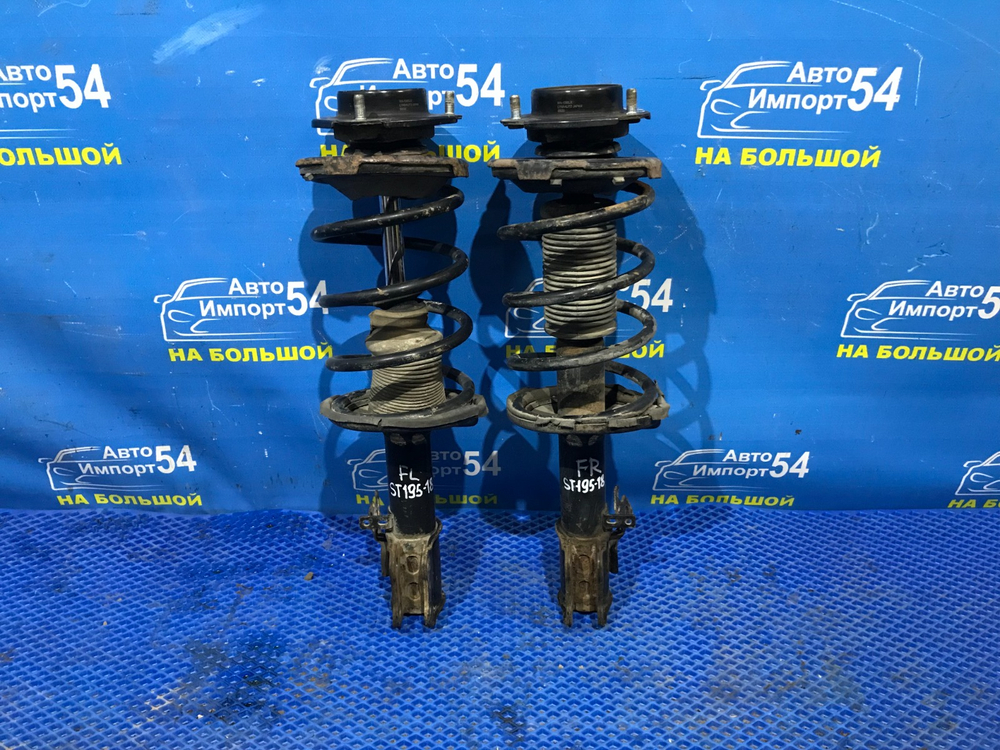 Стойка передняя правая TOYOTA CORONA 1993