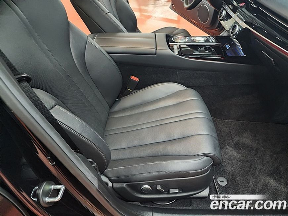 Genesis G80 (RG3) Бензин 3.5 Turbo AWD (02.2021)