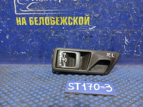 Ручка двери задней левой салонная TOYOTA CORONA 1990