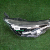 Фара правая Toyota RAV4 4 CA40 (2015-2019) LED