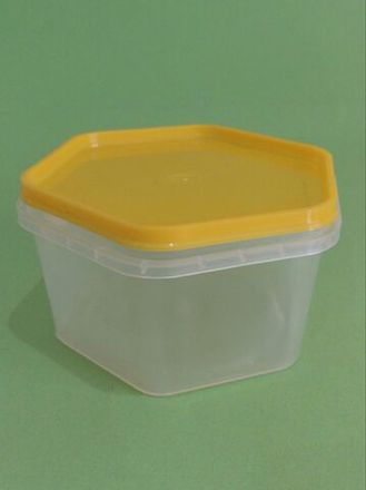 Банки пластиковые