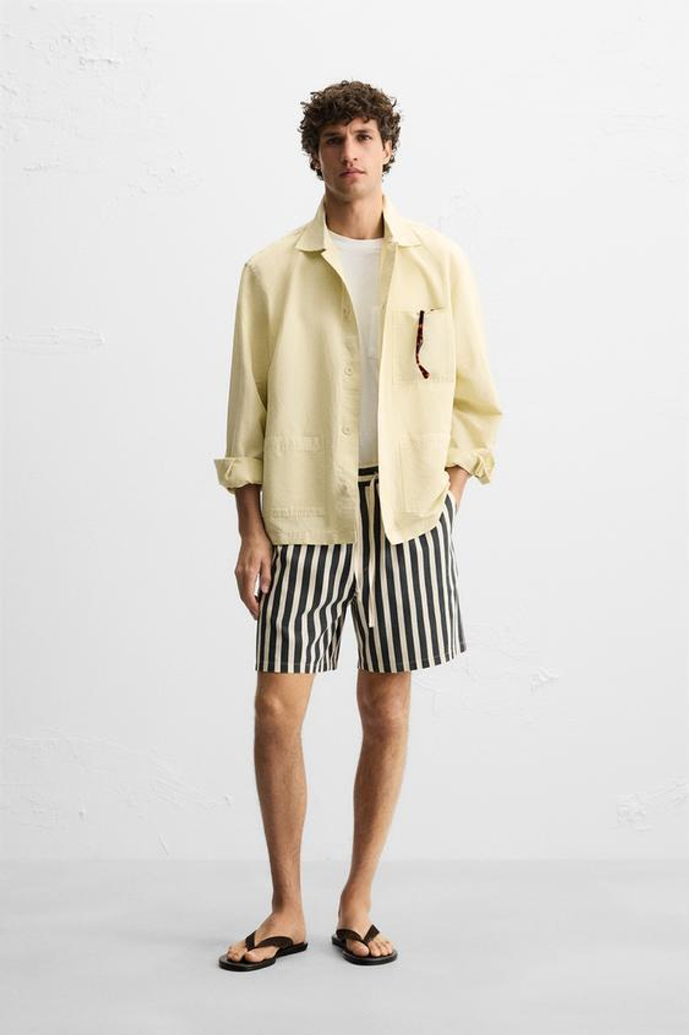 ZARA ШОРТЫ ИЗ ЖАККАРДОВОЙ ТКАНИ, ТЕМНО-СЕРЫЙ