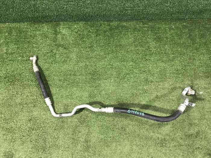 Трубка кондиционера BMW X5 F15 (2013-2018)