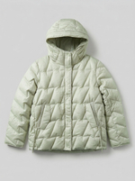 Легкая пуховая куртка на кнопках