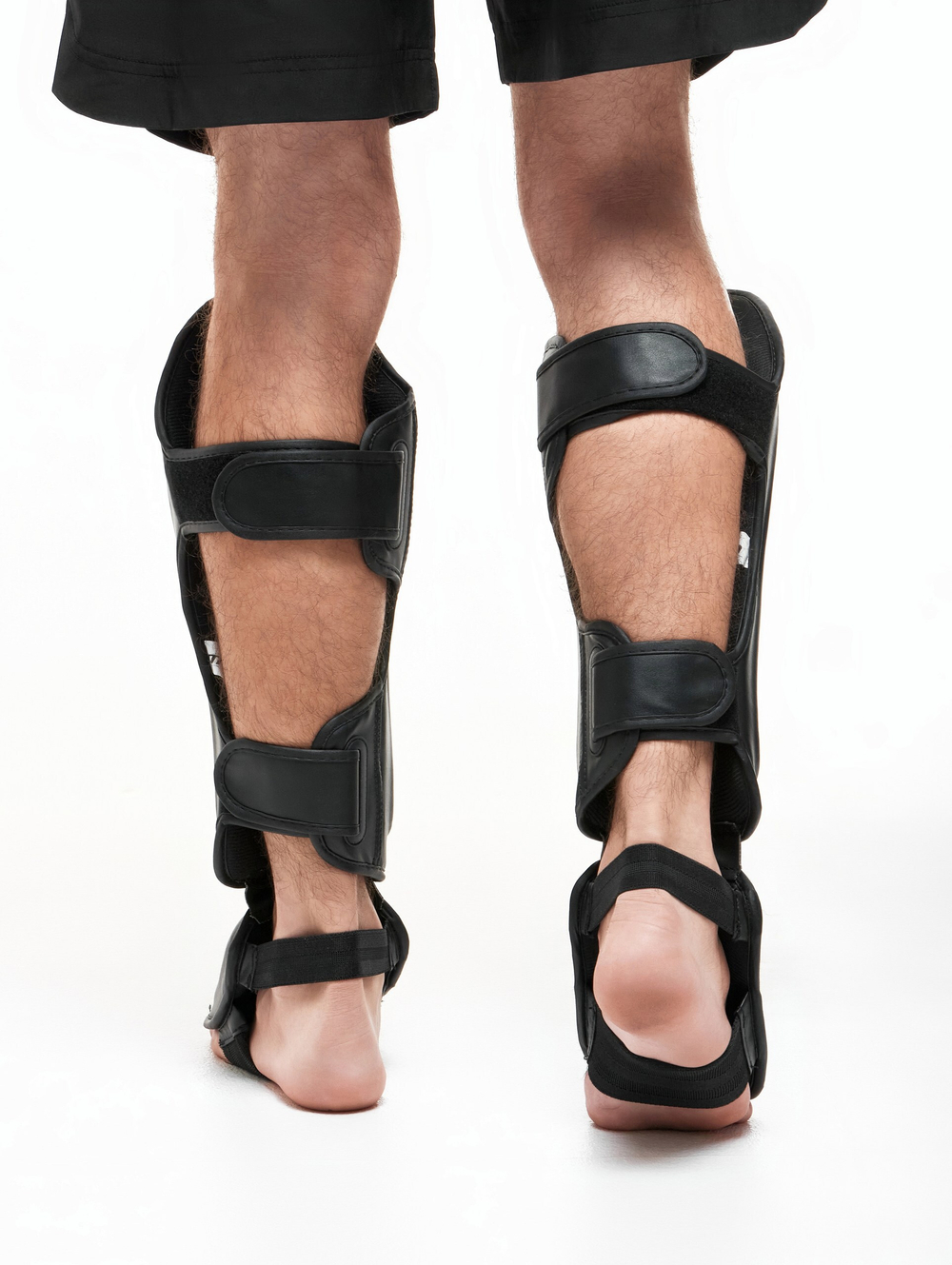 Защита голени и стопы Tomorrow Star Black Line