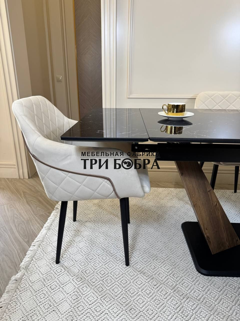 Кухонный раскладной стол "Вирджиния" , черный мрамор и 4 стула ШЕЛЛ