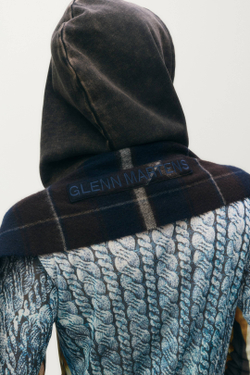 H&M - Glenn Martens Шерстяной шарф с капюшоном, темно-синий