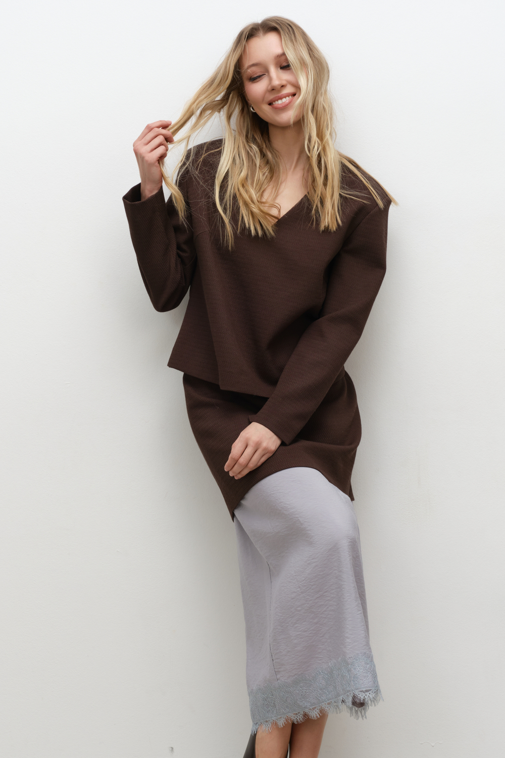 Подъюбник с кружевом серо-голубой