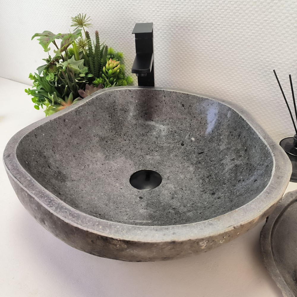 Раковина из речного камня RS-63483 (47*46*16) 0122