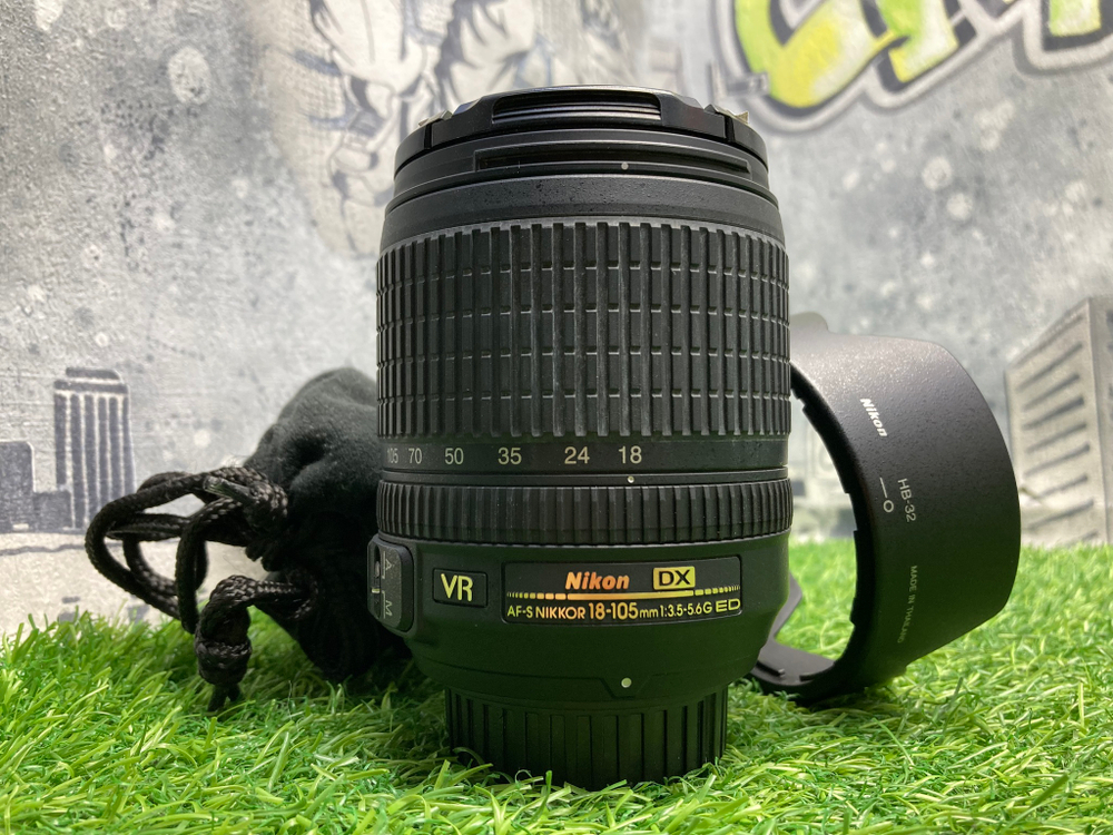 Nikon 18-105mm 3.5-5.6G AF-S ED DX VR Nikkor