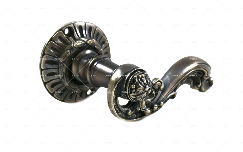 музейная ручка для двери заказать в москве