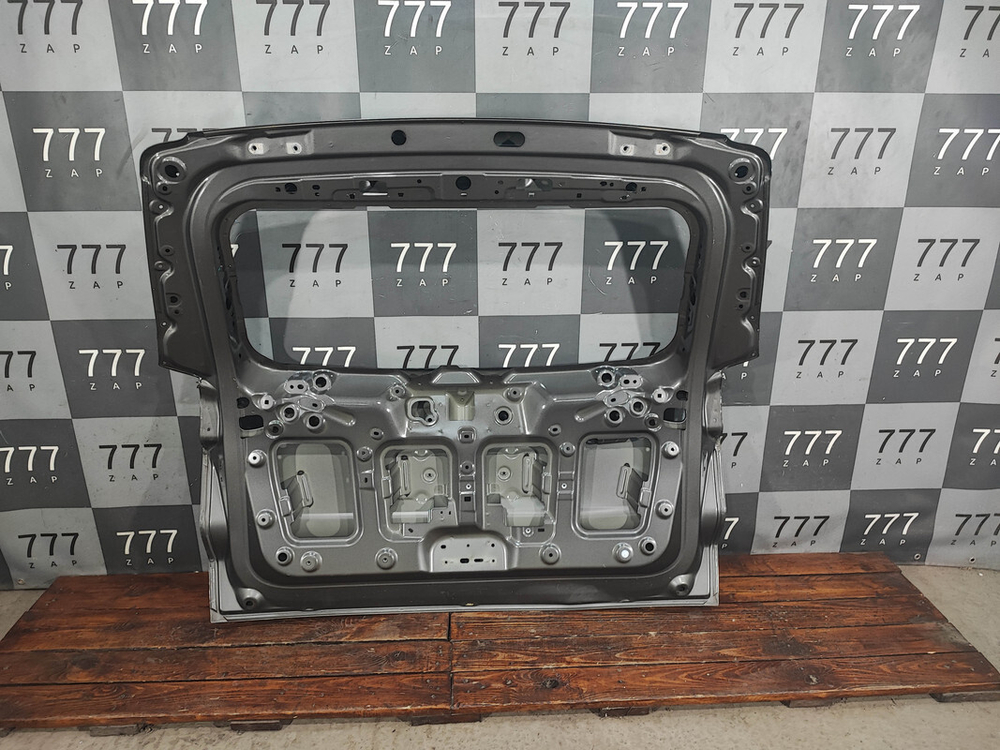 Крышка багажника Geely Atlas Pro 21-нв Б/У Оригинал 5062039400C15