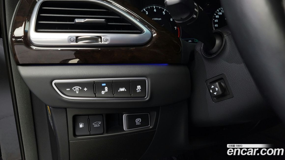 Genesis G90 3.8 AWD (11.2019)