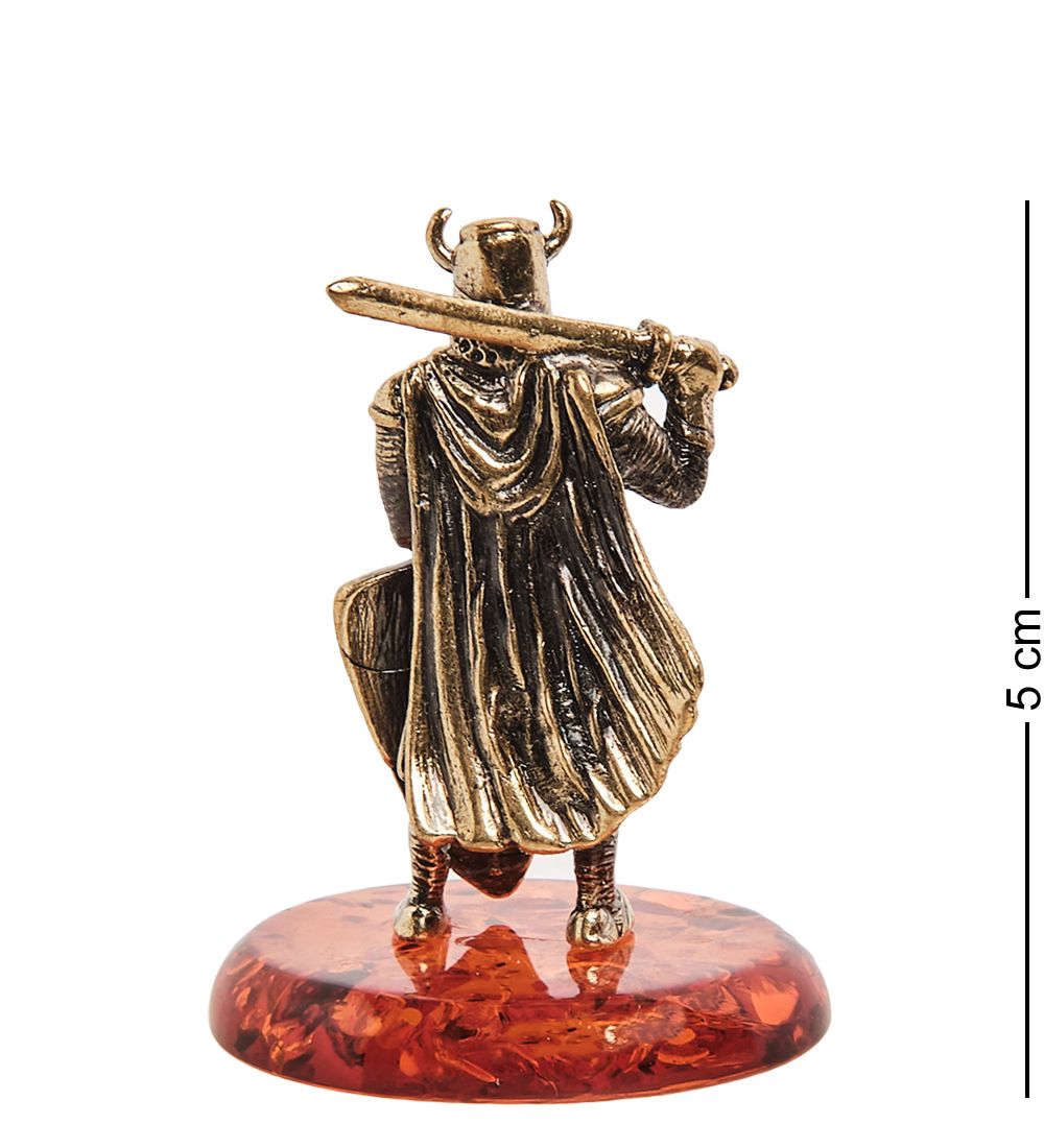 Народные промыслы AM-1937 Фигурка «Рыцарь с щитом» (латунь, янтарь)