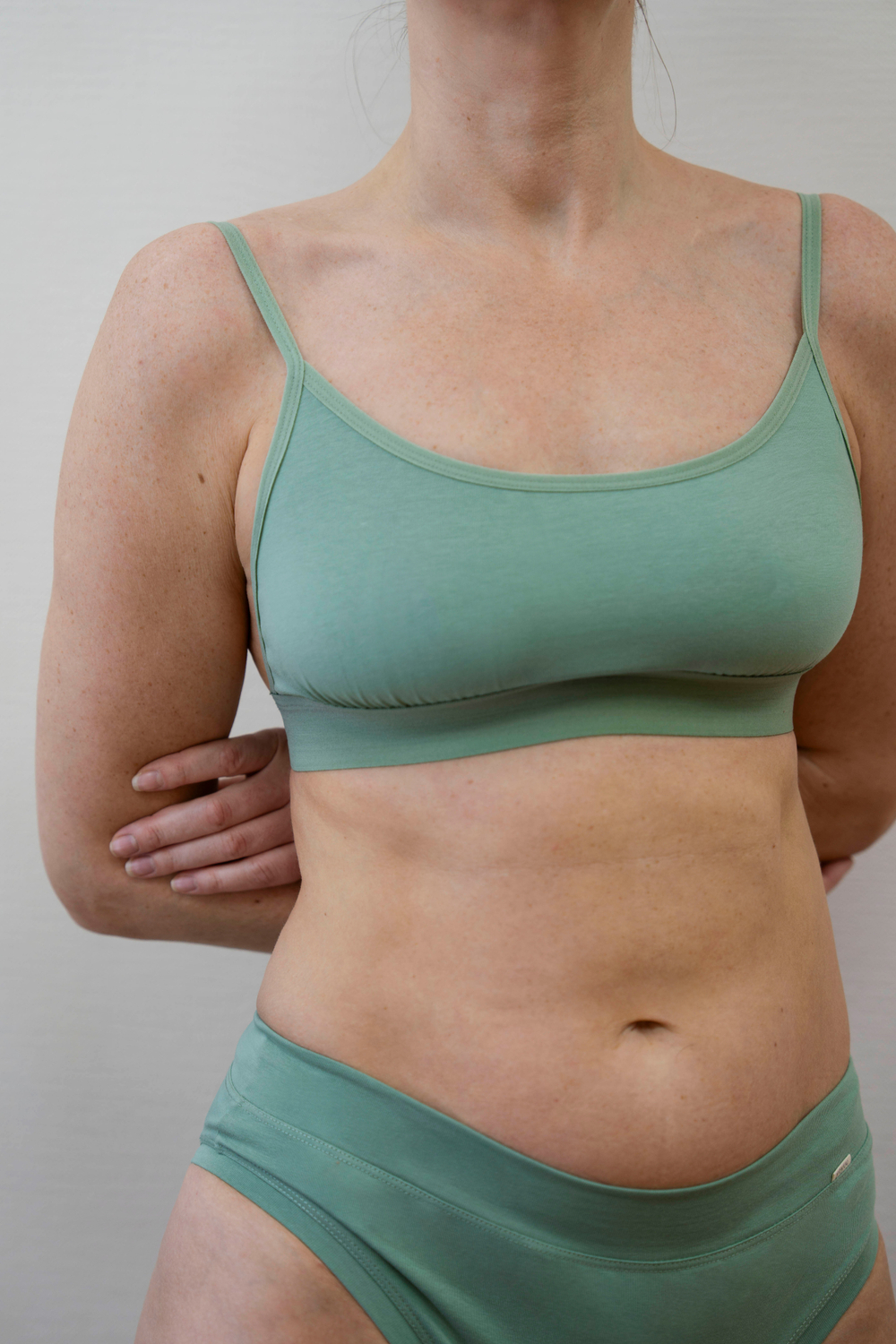 Бралетт №8 с открытой спиной