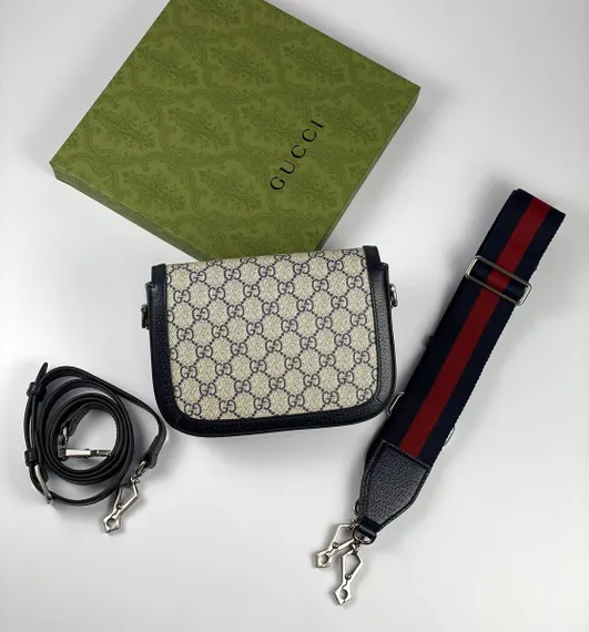 Мини-сумка Gucci Horsebit 1955 с узором Gg