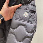 Пуховик Moncler