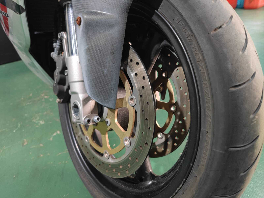Suzuki GSX1300R Hayabusa , 2001